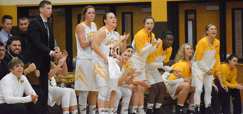 Women’s Basketball Excels in Classroom During Fall Semester