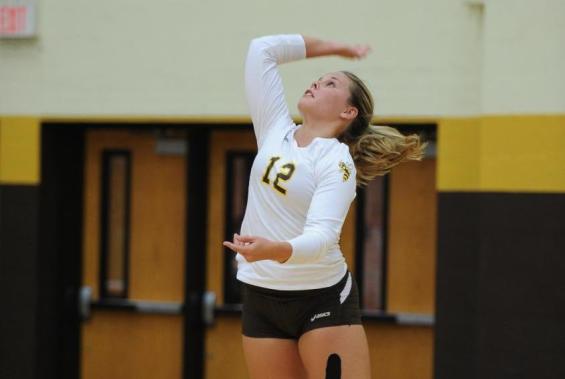 BW Volleyball Team Falls To No. 13 Otterbein