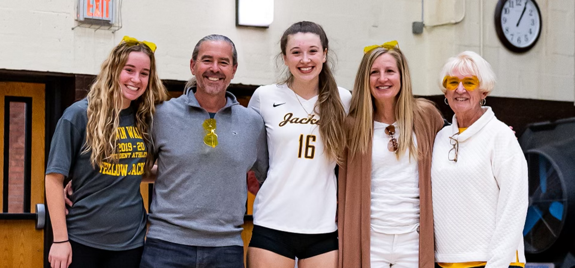 Senior Academic All-Ohio Athletic Conference middle hitter Isa Luciano accompanied by her parents, grandma, and sister (photo courtesy of Dustin Johnson '24)