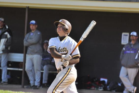 Baseball Team Defeats Walsh, 14-4, in Rigsby Classic