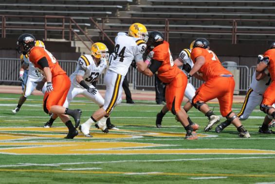 Yellow Jackets Hit the Road For Showdown With Ohio Northern