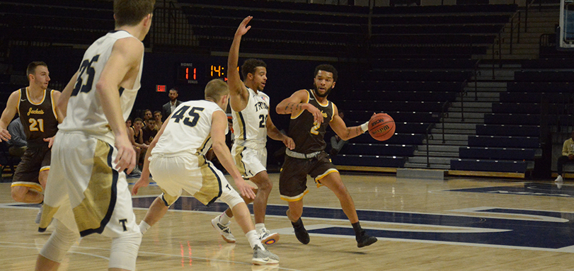 Senior guard Jay Battle had a game-high 26 points in the victory over Heidelberg University (Photo Courtesy of Alec Palmer)