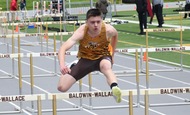 Men's Outdoor Track and Field Competes at Walsh Tune-Up