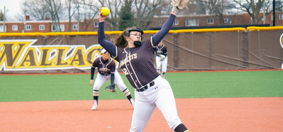 Marisa Hall picked up first collegiate win and recorded a career-high eight strikeouts (Photo Courtesy of Jackie Kasai '23)