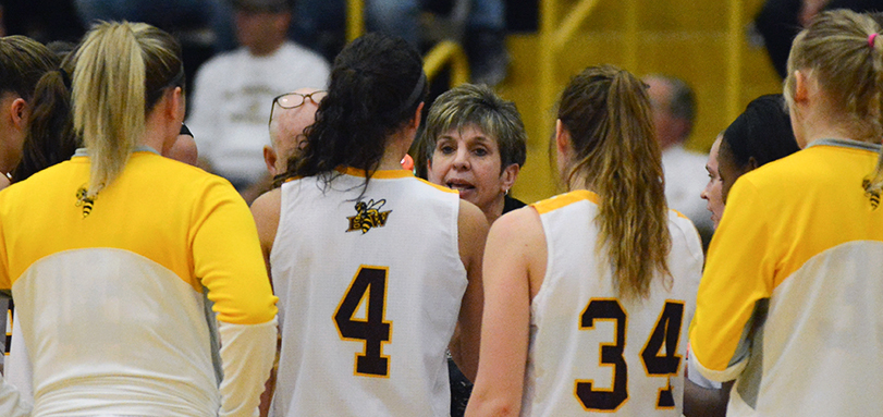 Women’s Basketball Picked Second in OAC Preseason Coaches Poll