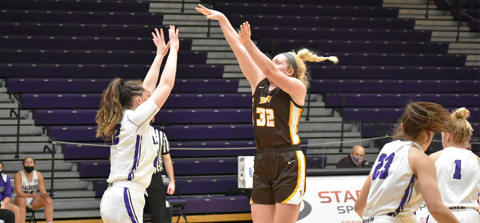 Junior forward Lilly Edwards tied a career-high with 23 points (Photo Courtesy of Emily Swisher - Mount Union)