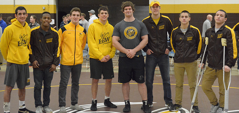 No. 9  Wrestling Team Finishes 2nd at 31st Annual John Summa Invitational on Seniors’ and Parents’ Day