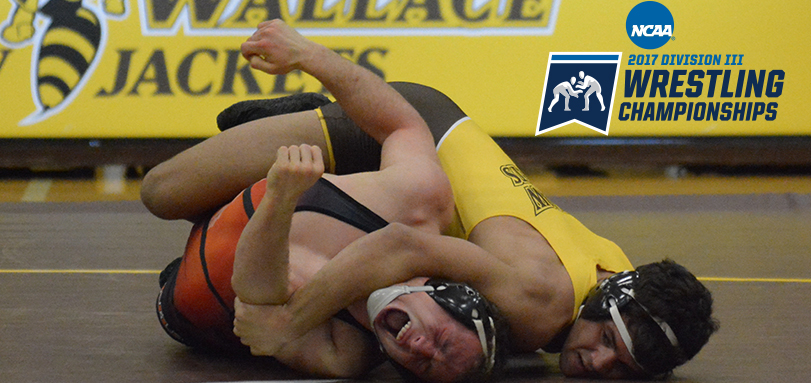 Wrestlers Compete on Day One of NCAA DIII Championships