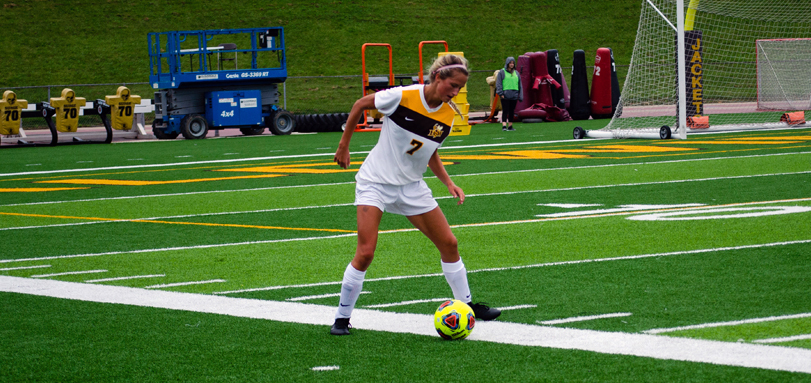 Sophomore midfielder Kayla Webb recorded the first multi-goal game of her career in BW's 3-1 win over Oberlin (Photo courtesy of Lori Kumorek)