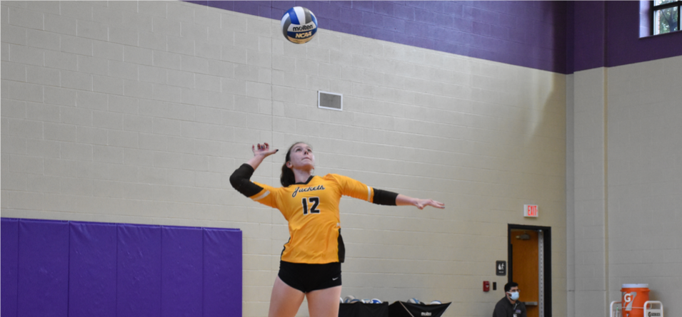 Women's Volleyball Splits on Day 1 of the Mount Union Invitational