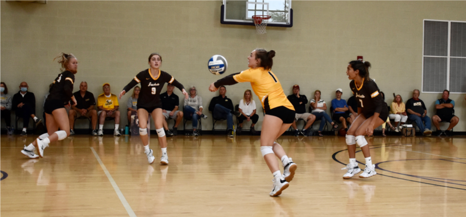 Women’s Volleyball Drops Two to Conclude Mount Union Invitational