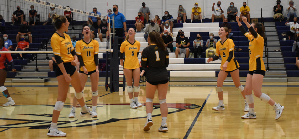 Women’s Volleyball Earns Victory at Hiram, 3-1