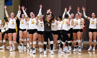 Women’s Volleyball Sweeps Capital in Regular Season Finale, Advances to OAC Tournament